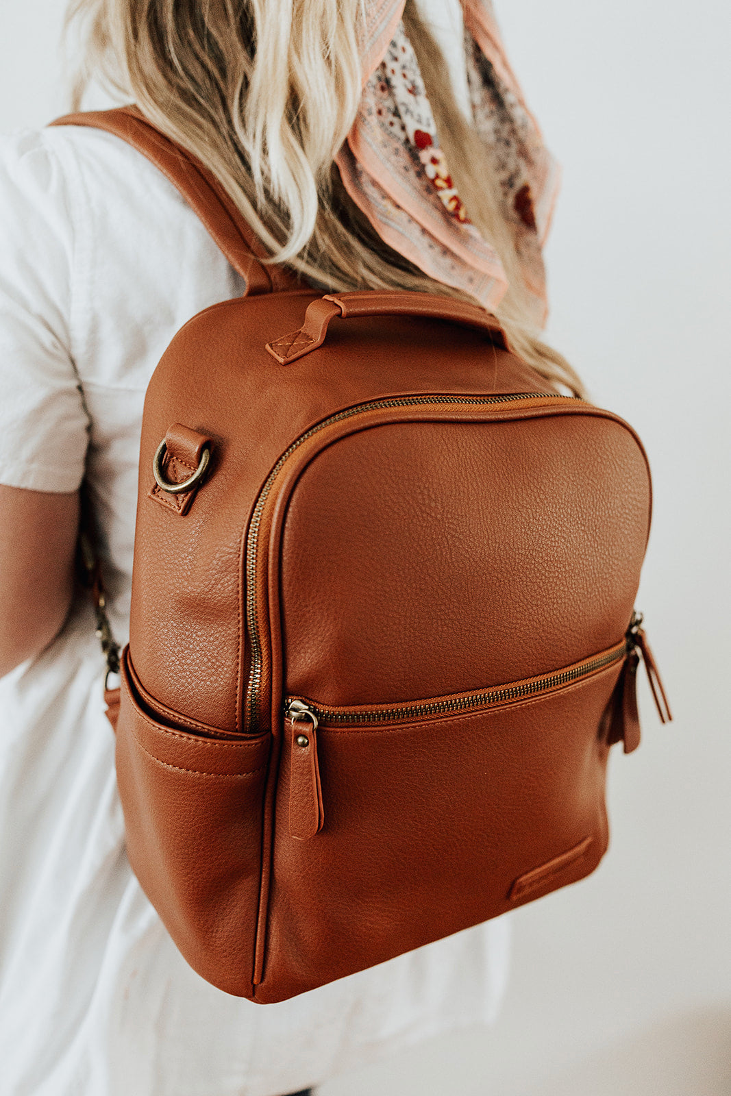 Buy PERKED Eclipse Backpack from made up of Leather for Men and Women in  Camel color at Amazon.in